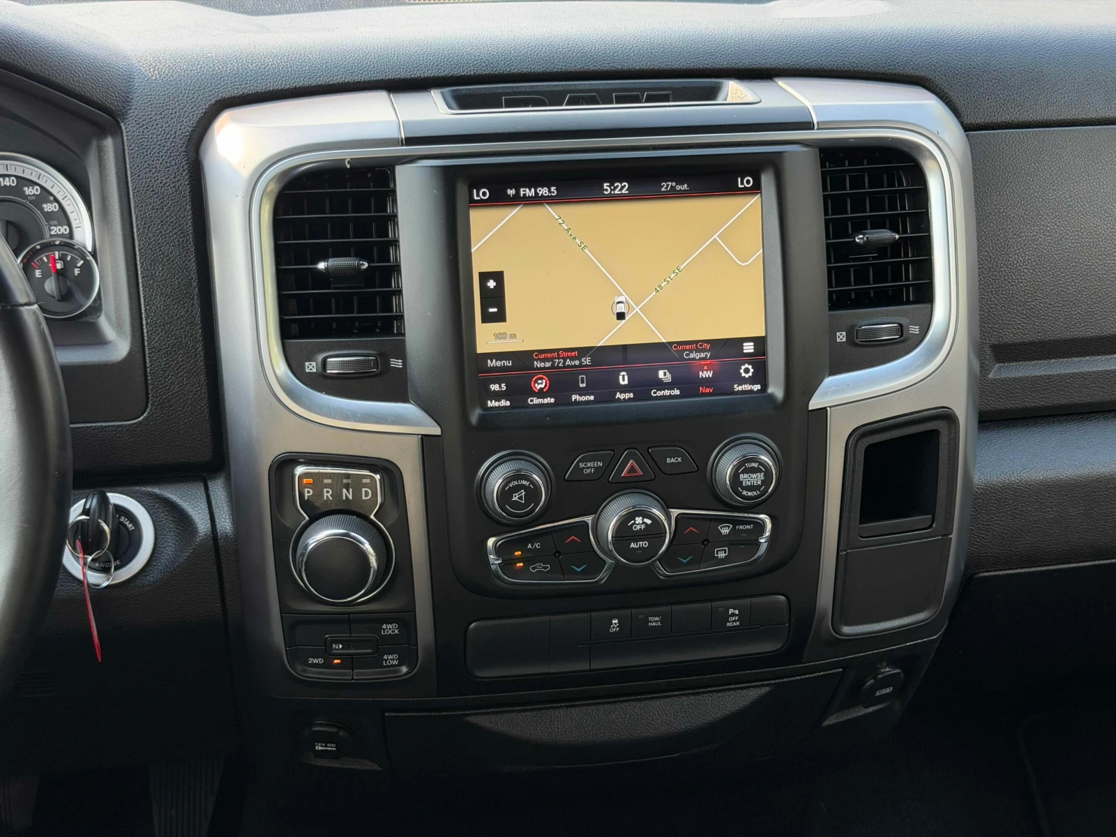 Dodge RAM 1500 * Warlock * CARFAX * ОПЦИЯ ЗА ФИНАНСИРАНЕ , снимка 12 - Автомобили и джипове - 55899924