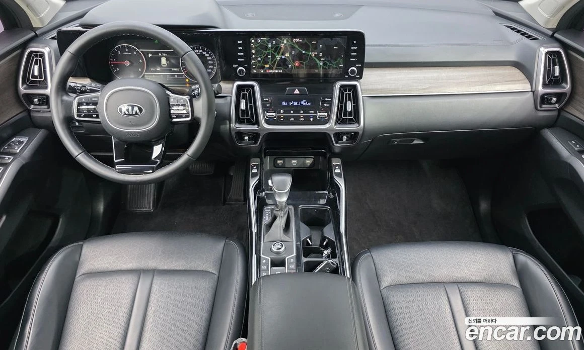 Kia Sorento Diesel 2.2 2WD Trendy, снимка 7 - Автомобили и джипове - 56155202