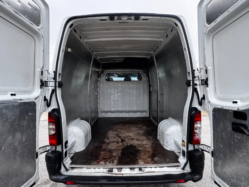 Opel Movano 2.5CDTI ИТАЛИЯ, снимка 10 - Бусове и автобуси - 52643634