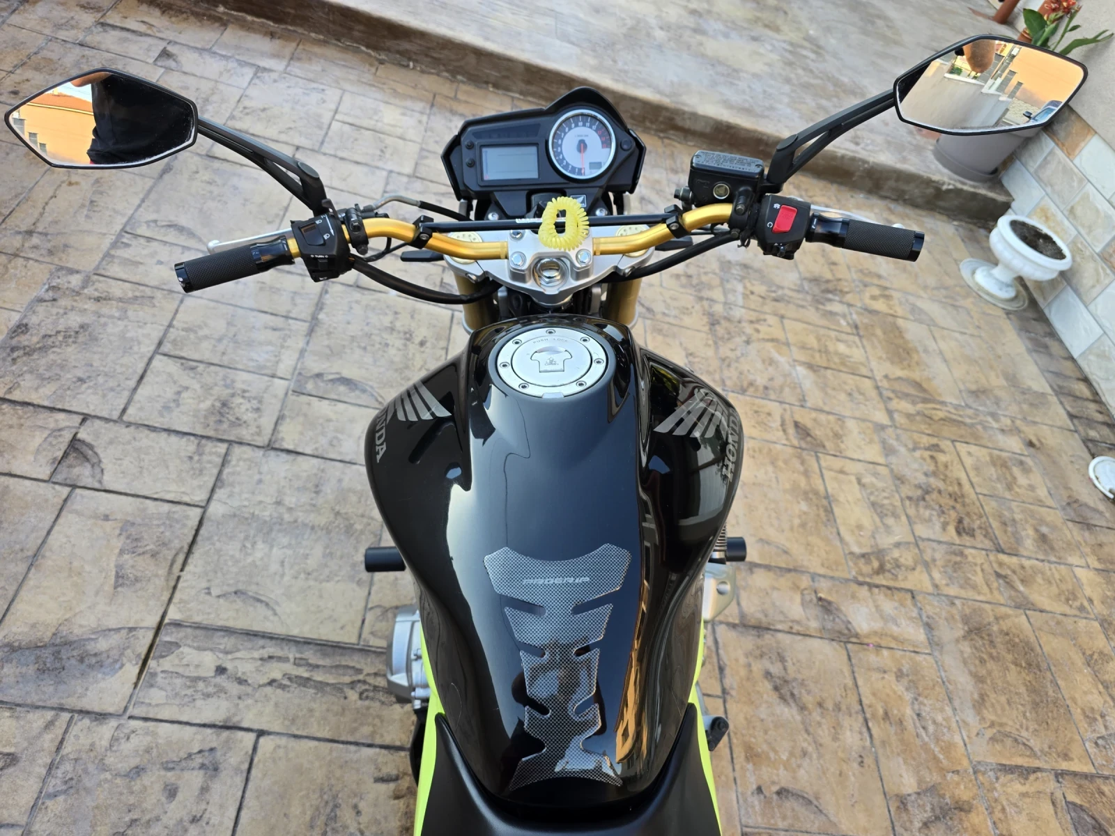 Honda Hornet 600 - изображение 9