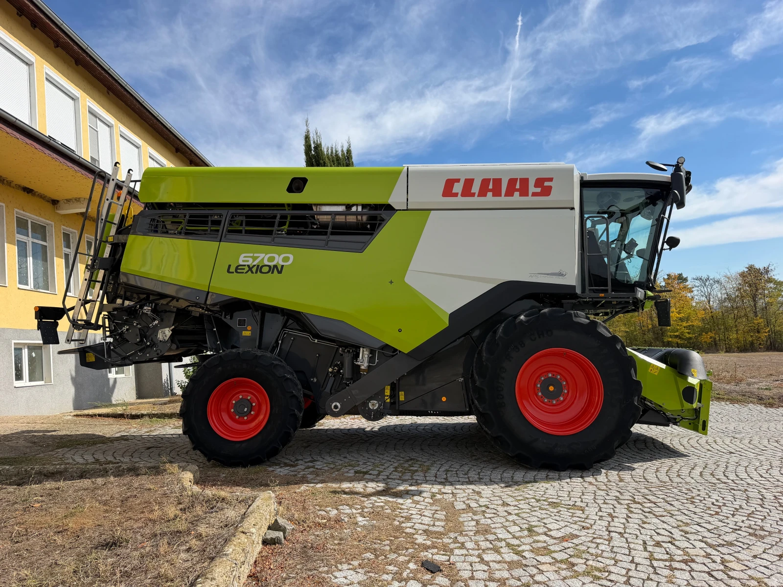 ������� Claas LEXION 6700 + CLAAS VARIO 770 ������ | Mobile.bg � ����������� 7
