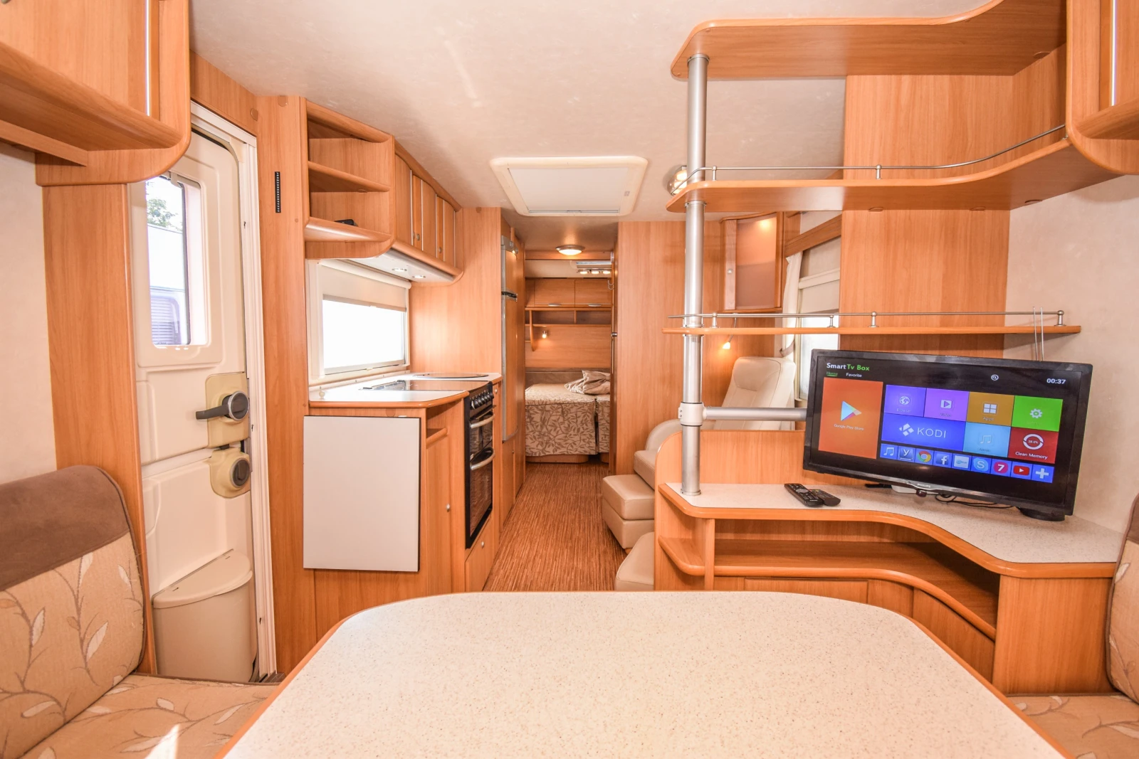 Каравана Adria Classica 743 UP Scandinavion/Alde/Форселт/Мувър, снимка 8 - Каравани и кемпери - 55065627