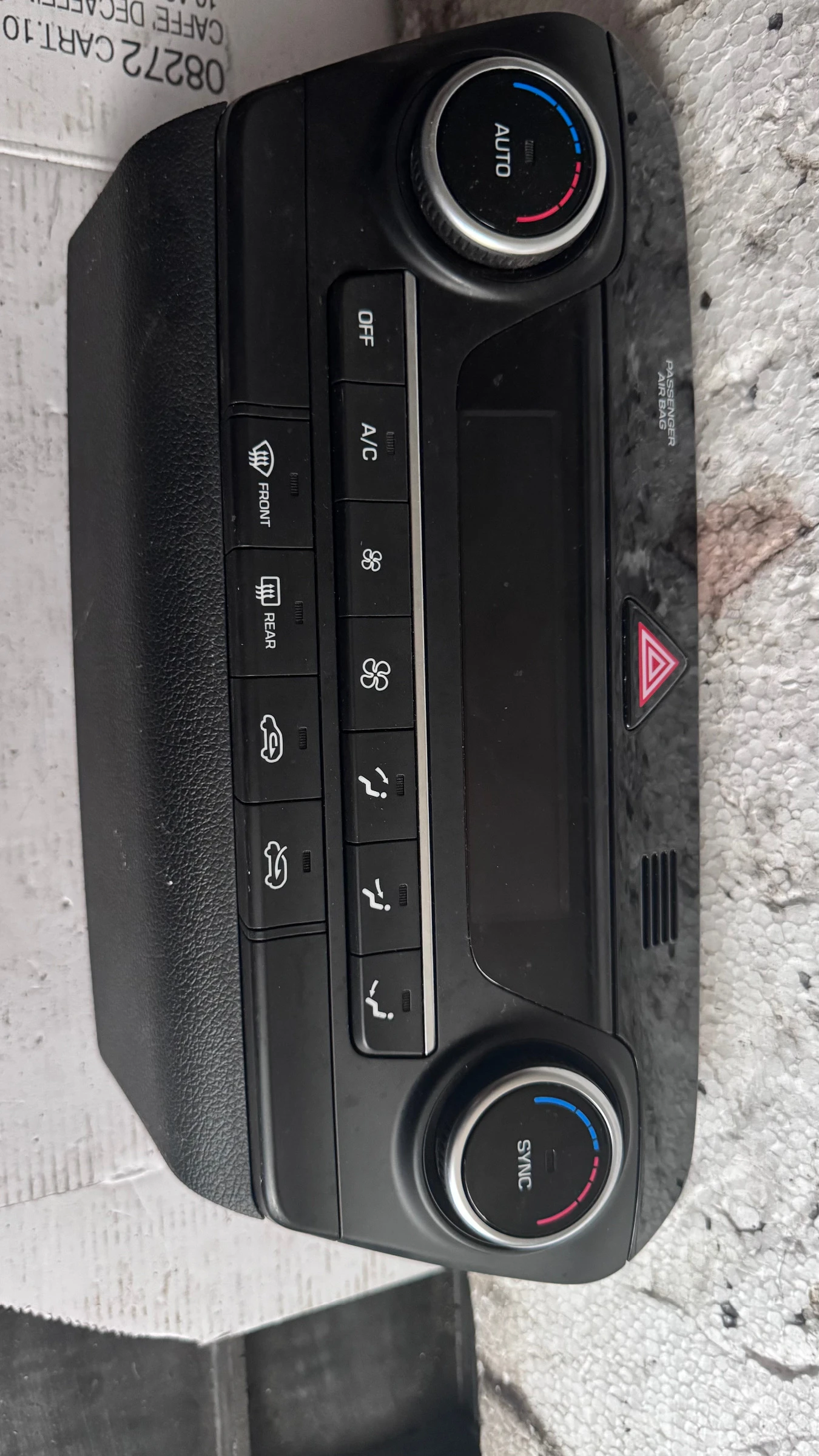   /  /   Hyundai Tucson 2015 - 97250-D7FB0 | Mobile.bg   1