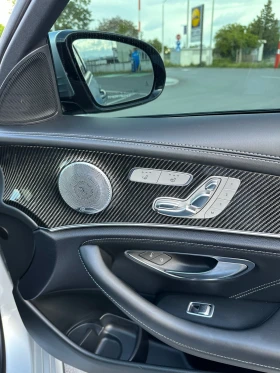 Mercedes-Benz E 63 AMG E 63 AMG 4Matic+ , снимка 17