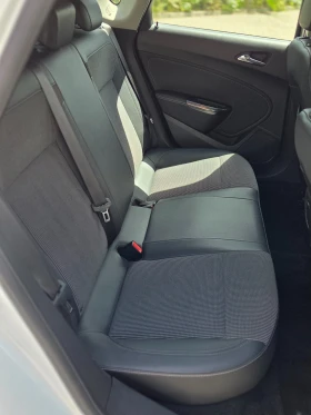 Opel Astra 1.3CDTi NAVI* COSMO* , снимка 6