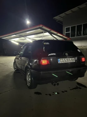 VW Golf  3 1.8 90 | Mobile.bg    3