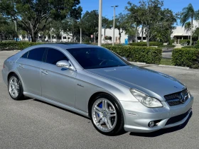  Mercedes-Benz CLS 63...