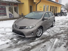 Toyota Auris 1.4 D4D NAVI KAMERA PREMIUM