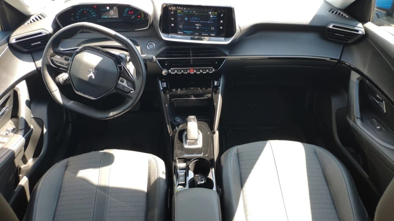 Peugeot 2008 ALLURE Electric 100 кВ 136 к.с., снимка 5 - Автомобили и джипове - 43667253