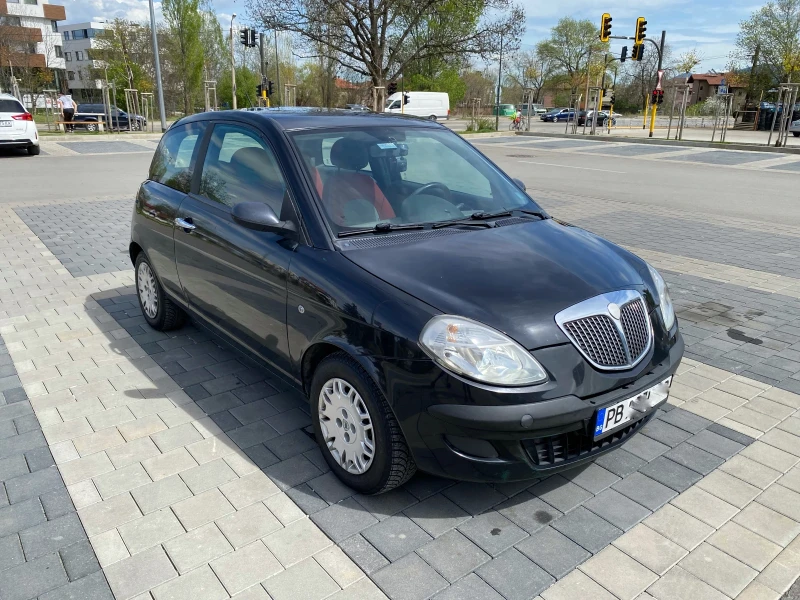 Lancia Ypsilon, снимка 3 - Автомобили и джипове - 47379203