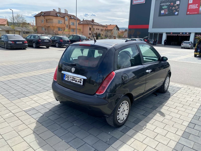 Lancia Ypsilon, снимка 4 - Автомобили и джипове - 47379203