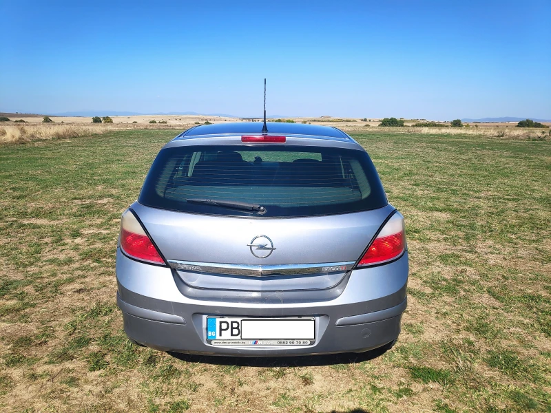 Opel Astra, снимка 6 - Автомобили и джипове - 47422935