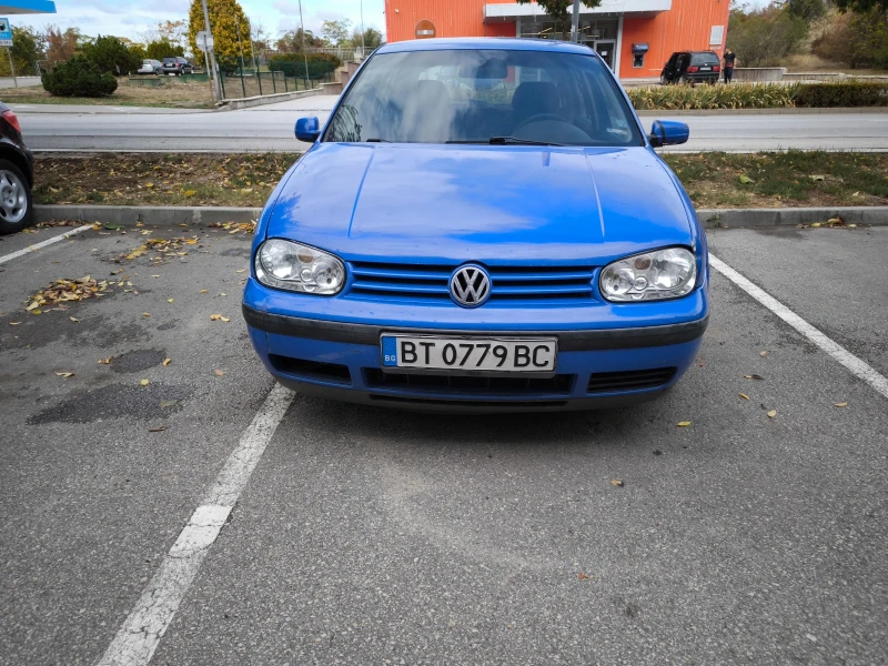 VW Golf 4, снимка 1 - Автомобили и джипове - 47675050