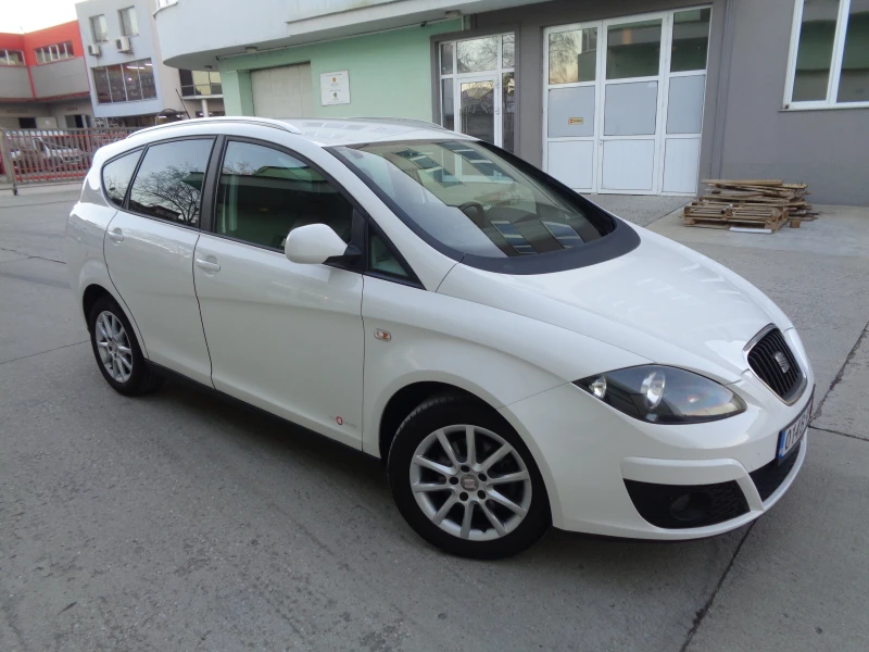 Seat Altea 1.6TDI-DSG7-XL-NAVI-AVTOMAT-LIZING, снимка 2 - Автомобили и джипове - 49397185