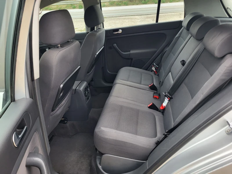 VW Golf Plus 1.9 tdi, снимка 10 - Автомобили и джипове - 52093046