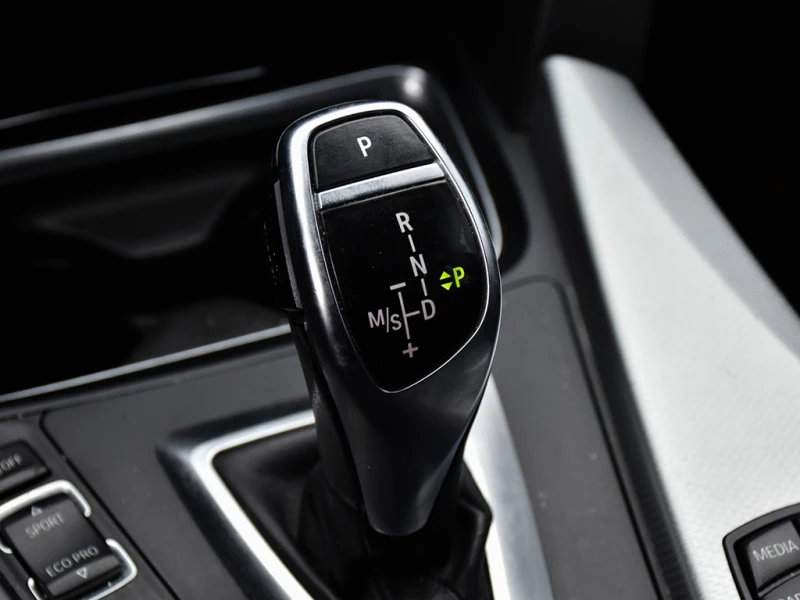 BMW 335 5dr 335i xDrive Gran Turismo AWD, снимка 7 - Автомобили и джипове - 52629190