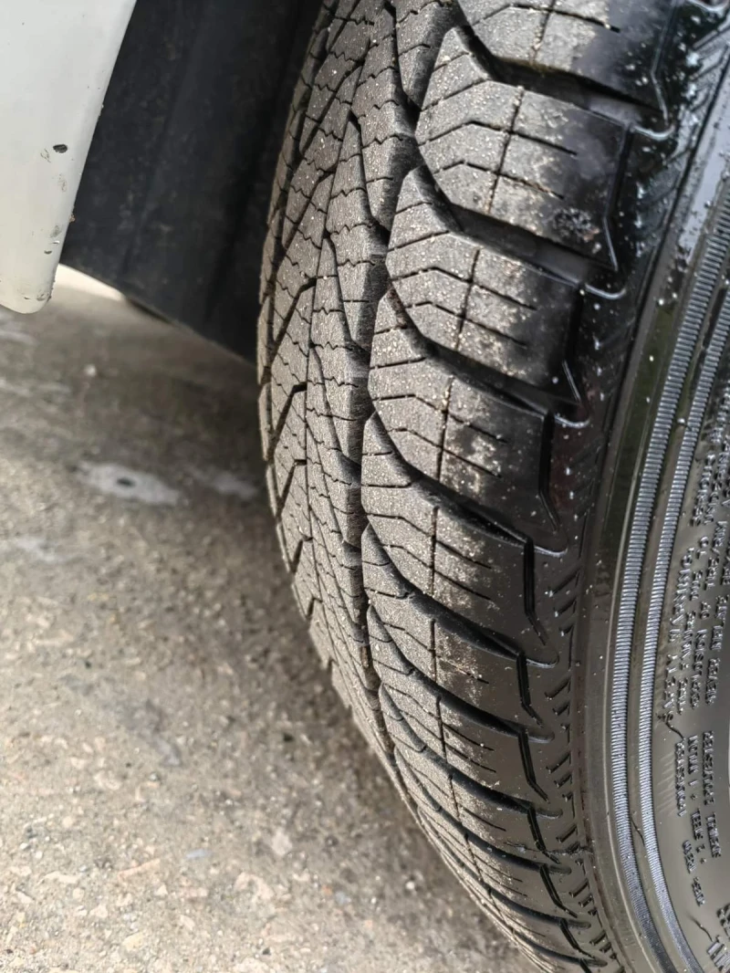 Renault Zoe, снимка 6 - Автомобили и джипове - 53495840