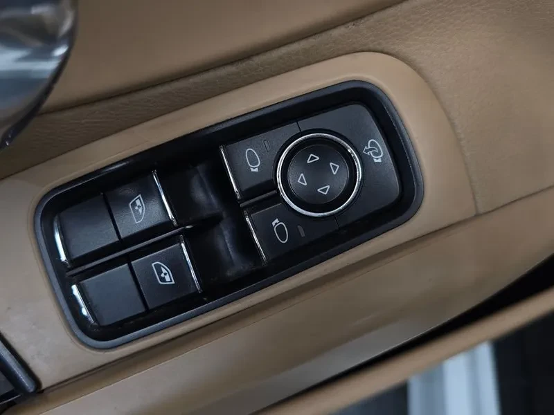 Porsche Boxster  S 3.4 981, снимка 16 - Автомобили и джипове - 56677318