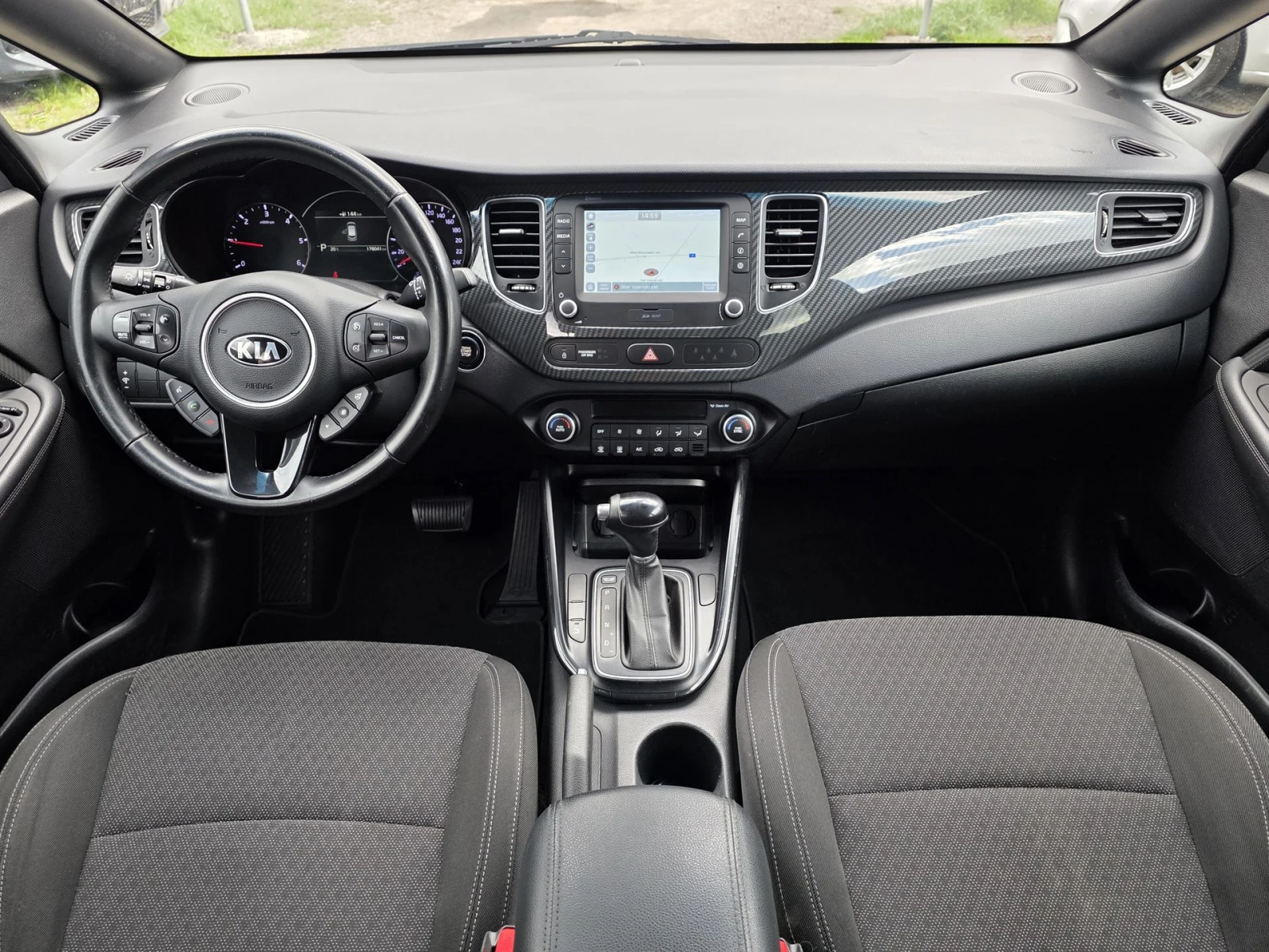 Kia Carens 1.7 CRDI Automatic  - изображение 8