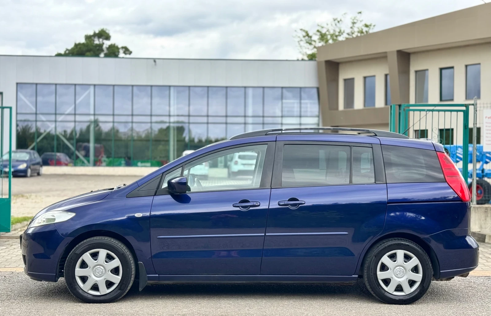 Mazda 5 2.0D~110hp~7места~КЛИМАТРОНИК - изображение 8