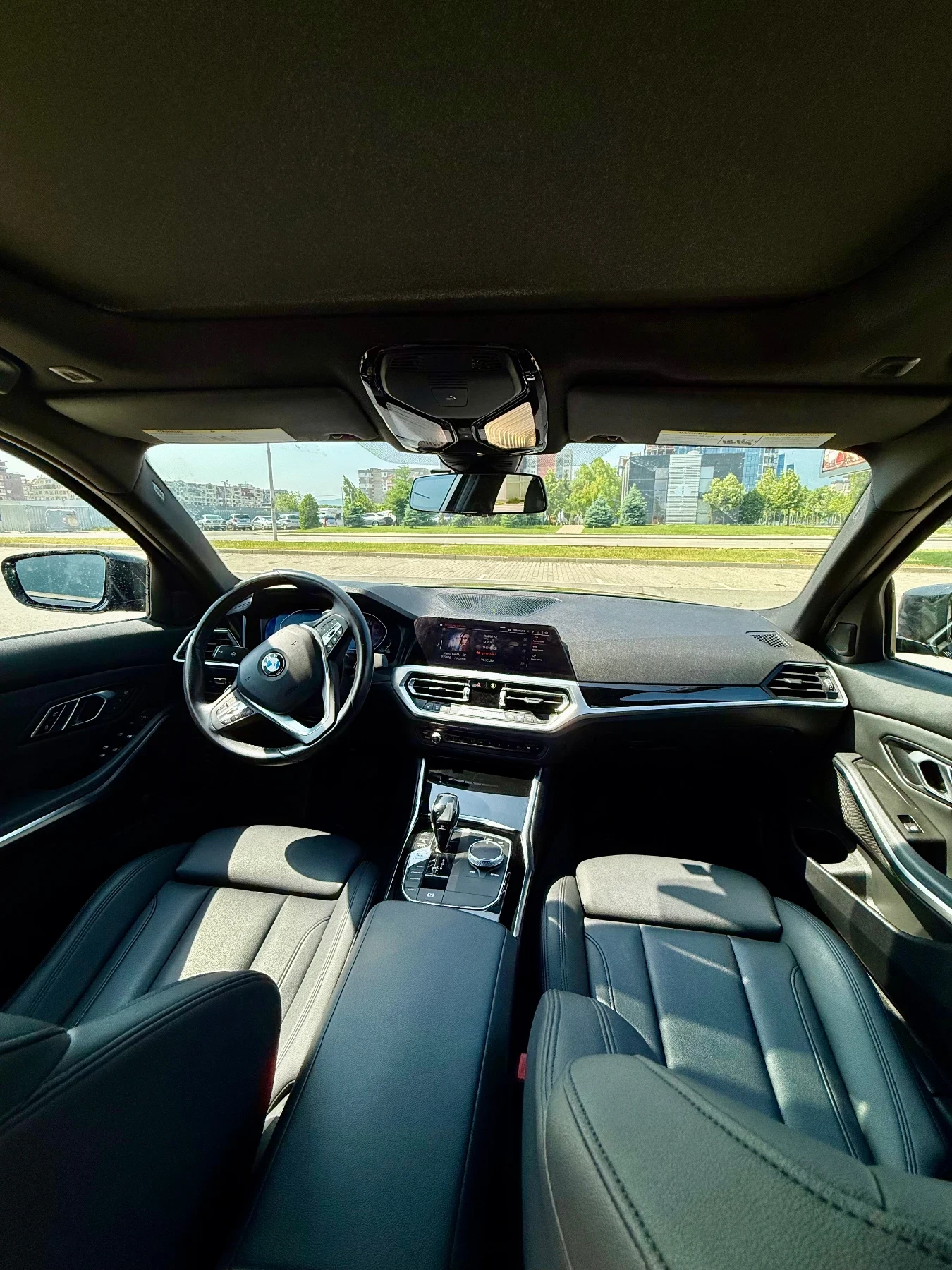 BMW 330 G20  I M - sport 2.0 - изображение 10