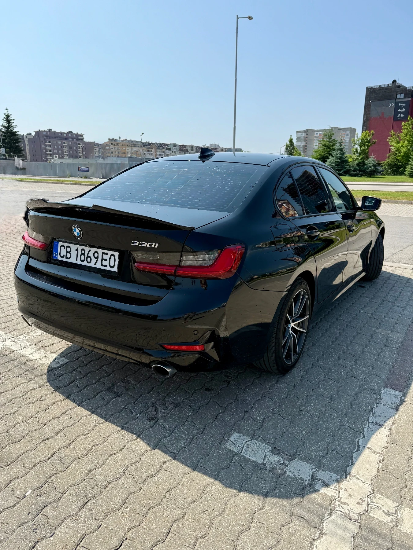 BMW 330 G20  I M - sport 2.0 - изображение 4