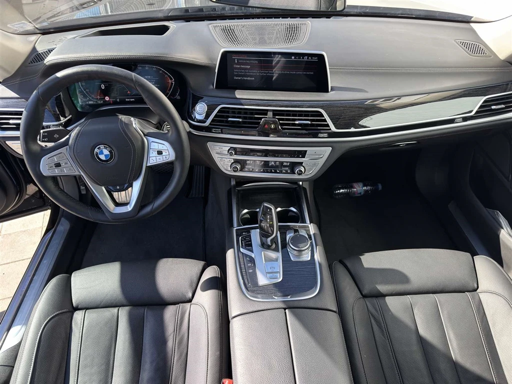 BMW 740 xDrive - изображение 6