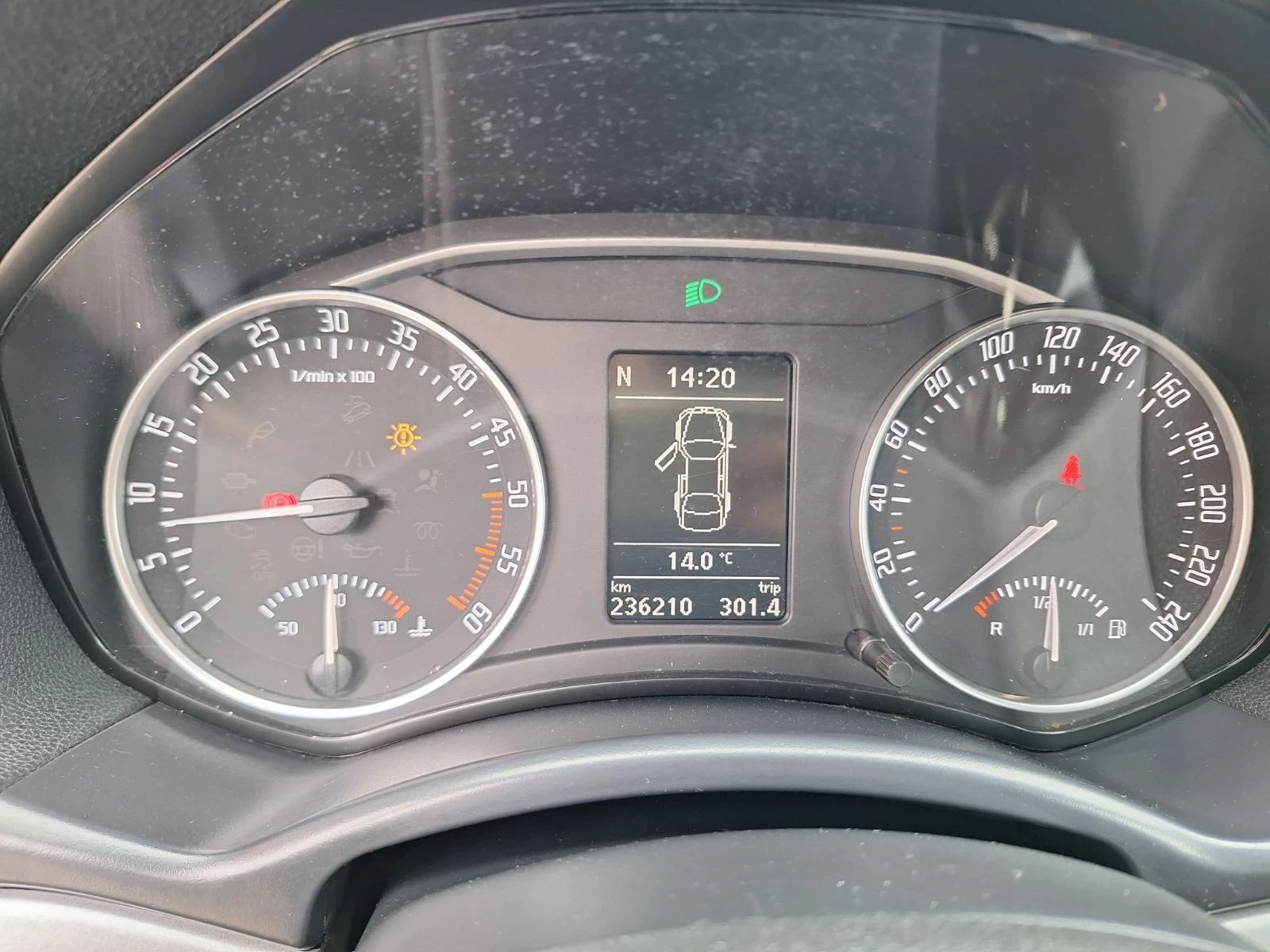 Skoda Octavia 1.6tdi, 105. | Mobile.bg   11