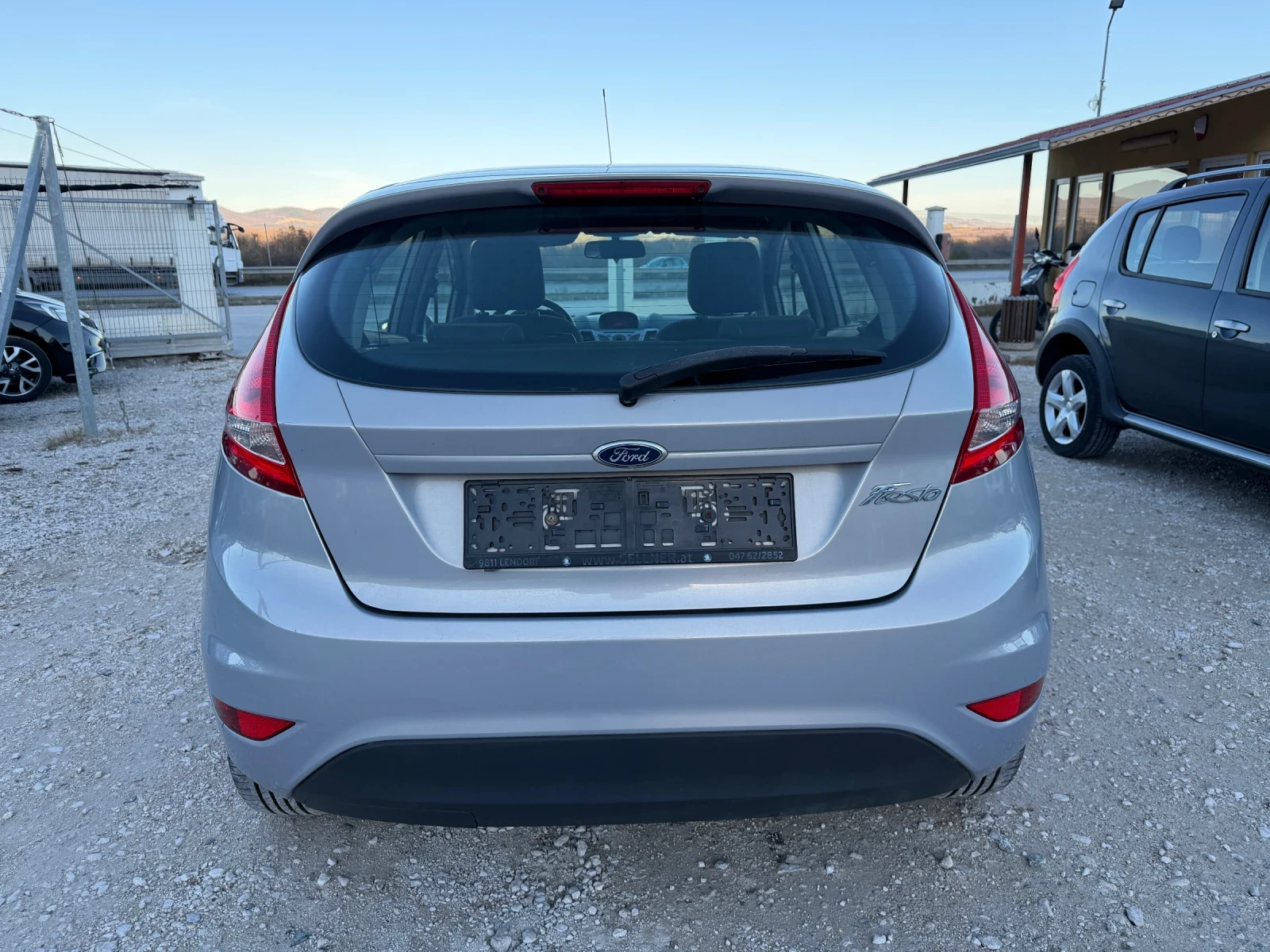 Ford Fiesta 1.3/82кс EVRO5 климатик 197000км - изображение 6