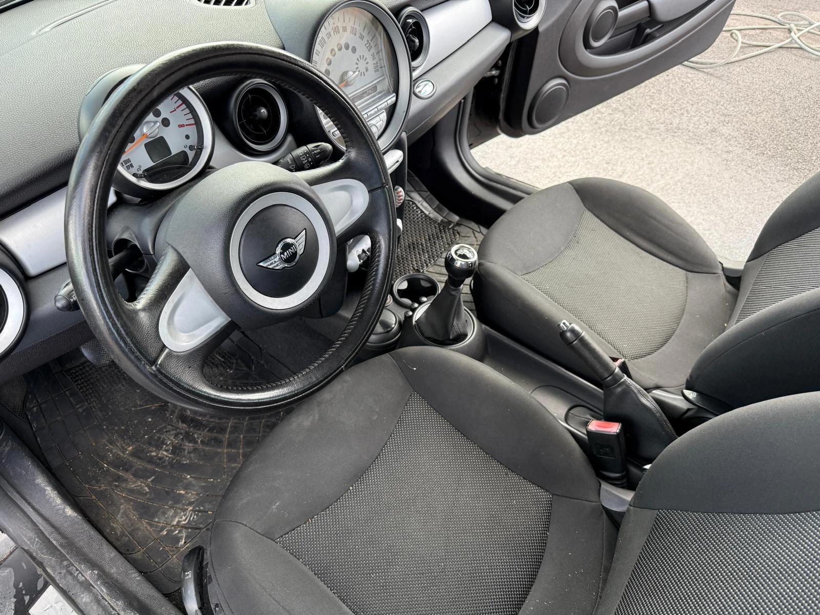 Mini Cooper 1.6 на части - изображение 10