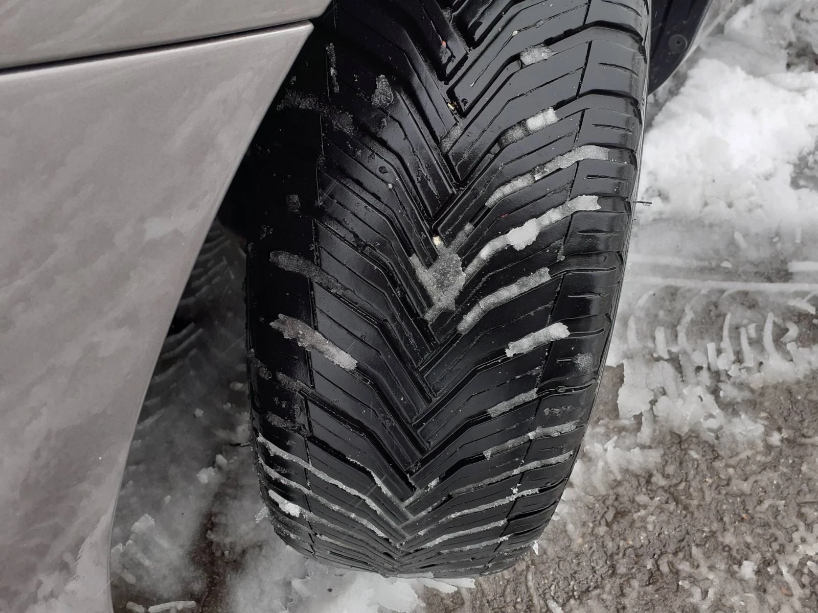 Toyota Auris 1.4 D4D NAVI KAMERA PREMIUM, снимка 16 - Автомобили и джипове - 53573537