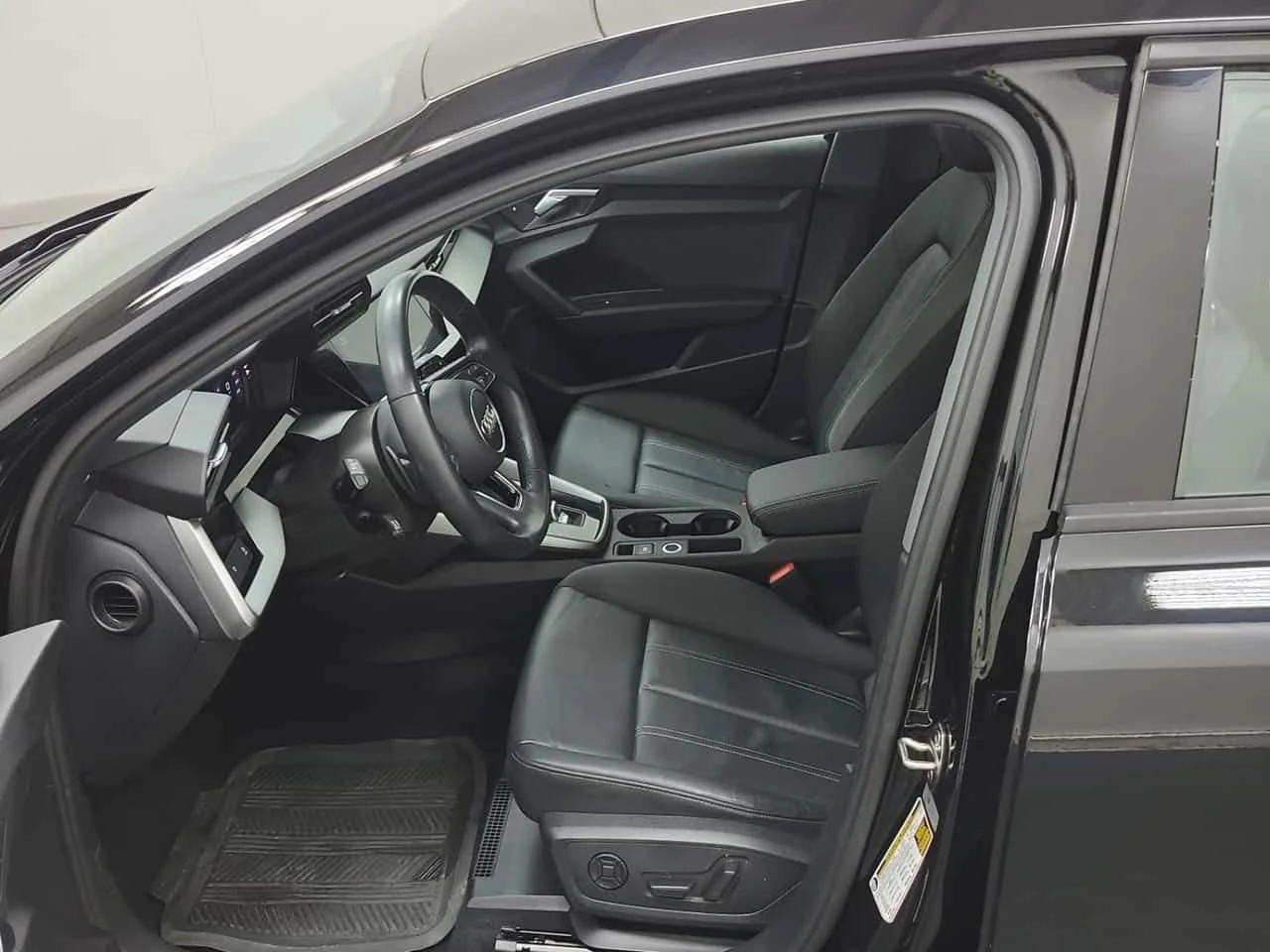 Audi A3 PANORAMA| ПОДГРЕВИ| CARFAX| , снимка 11 - Автомобили и джипове - 53998368