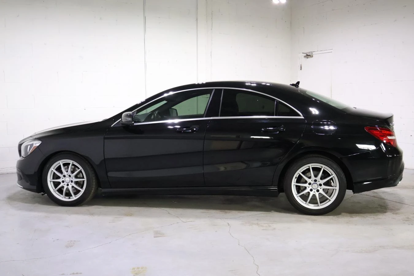 Mercedes-Benz CLA 250 4MATIC* ����������* (���� �� ��)  | Mobile.bg � ����������� 2