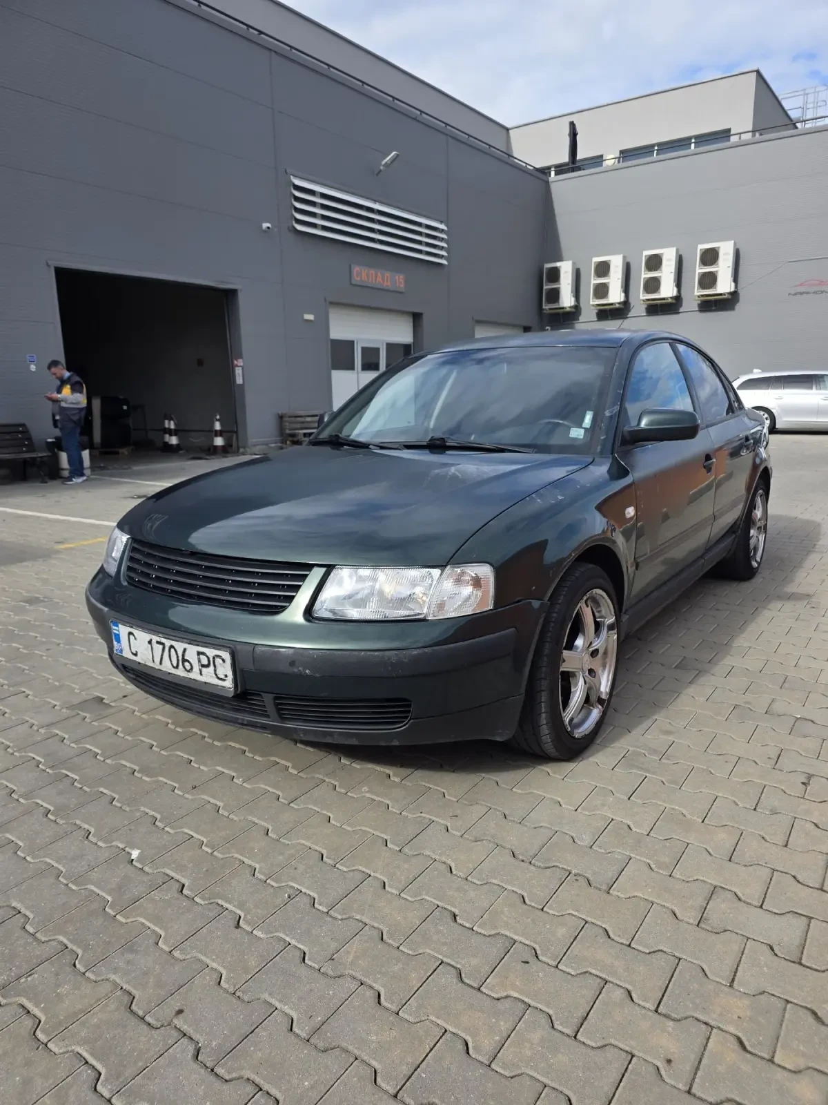 VW Passat, снимка 4 - Автомобили и джипове - 54485930