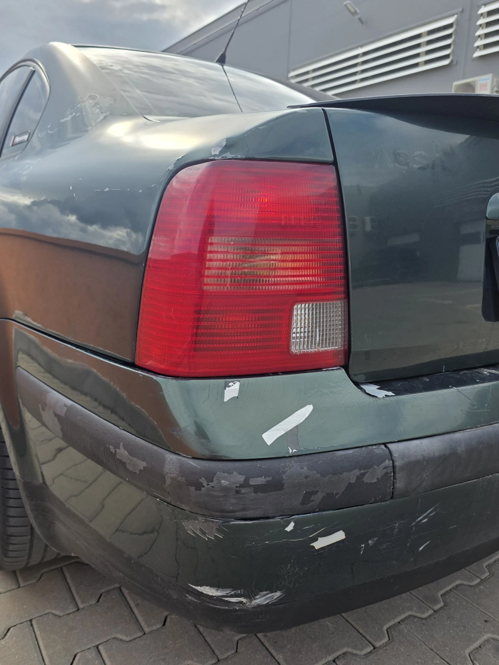 VW Passat, снимка 14 - Автомобили и джипове - 54485930
