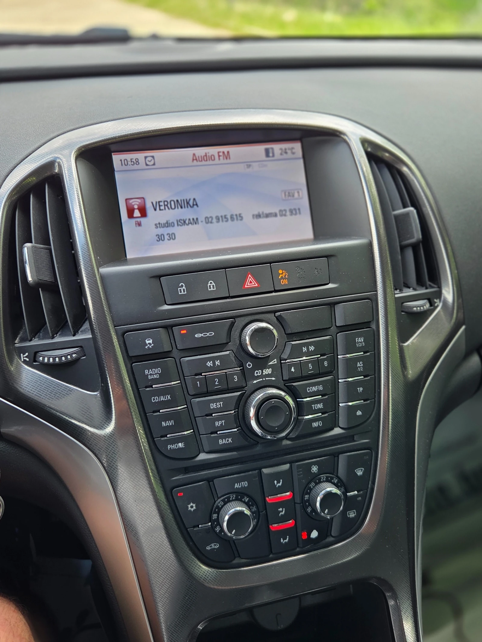 Opel Astra 1.3CDTi NAVI* COSMO* , снимка 11 - Автомобили и джипове - 54524390