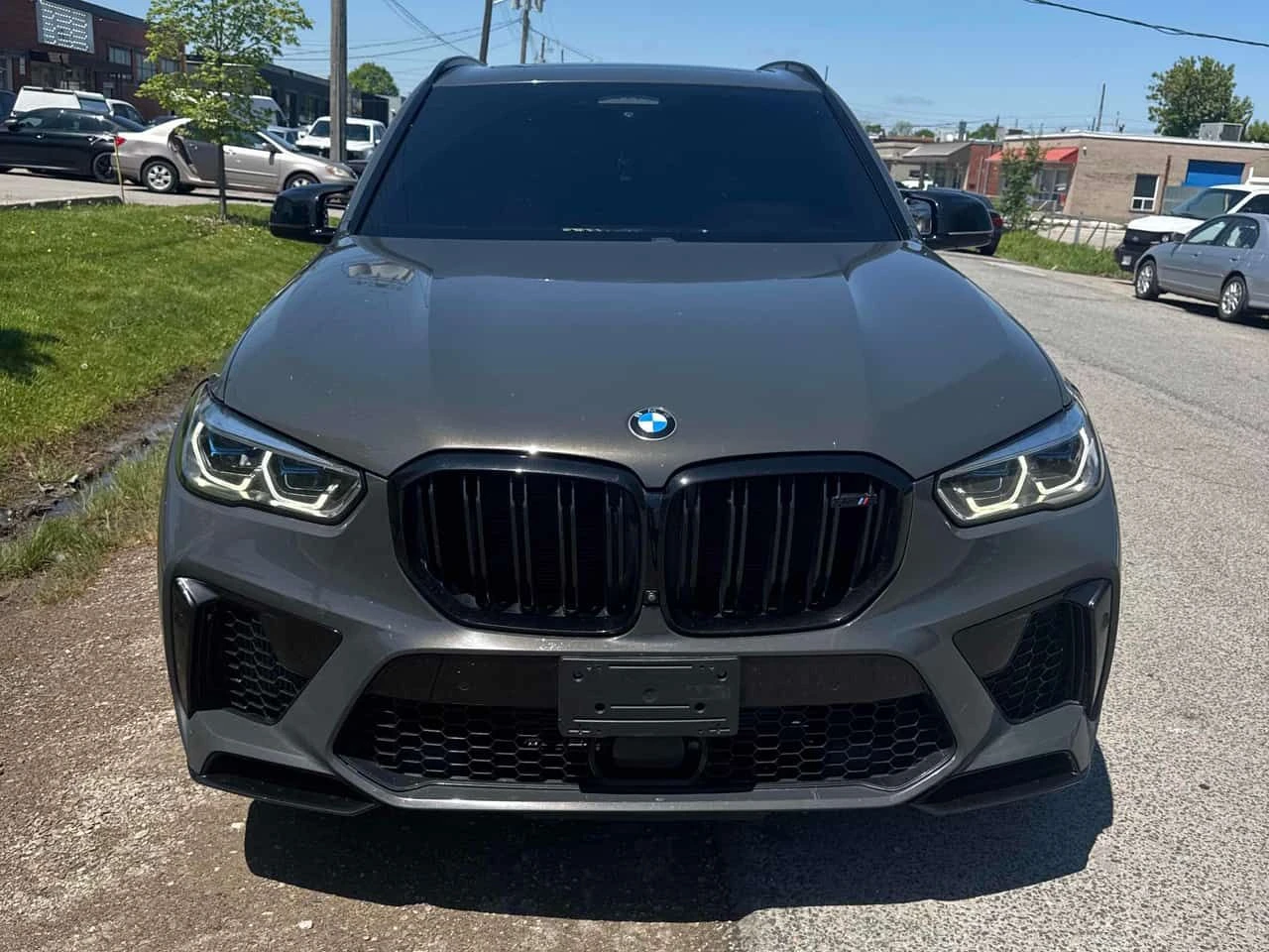 BMW X5M COMPETITION * МАСАЖИ* ДИСТРОНИК* 360 КАМЕРА* ОБДУХ, снимка 2 - Автомобили и джипове - 54673169