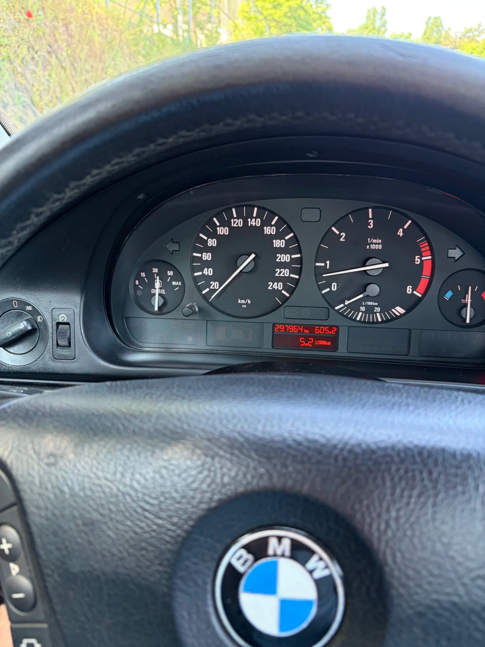 BMW 525, снимка 11 - Автомобили и джипове - 54782279