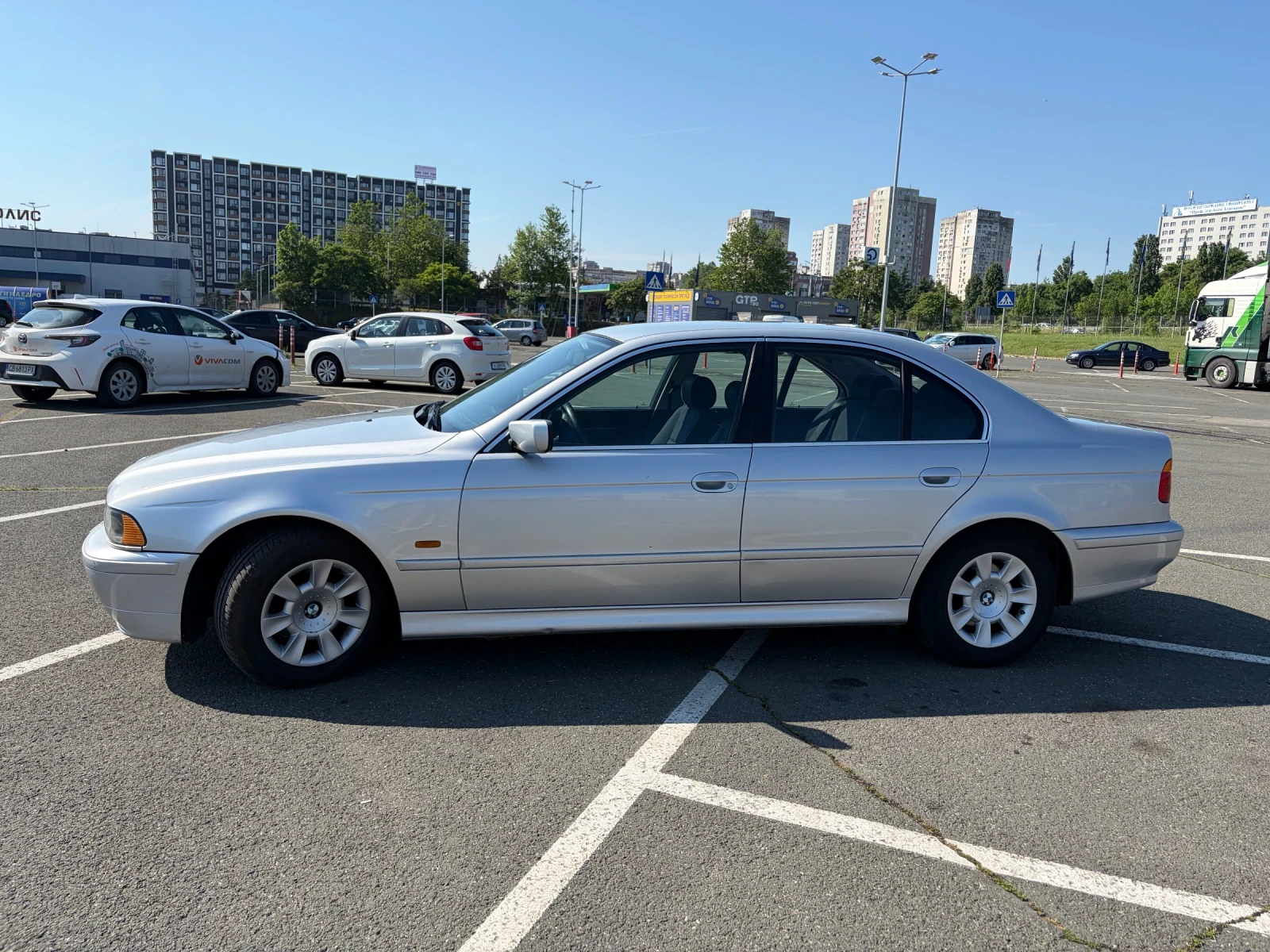 BMW 525, снимка 3 - Автомобили и джипове - 54782279