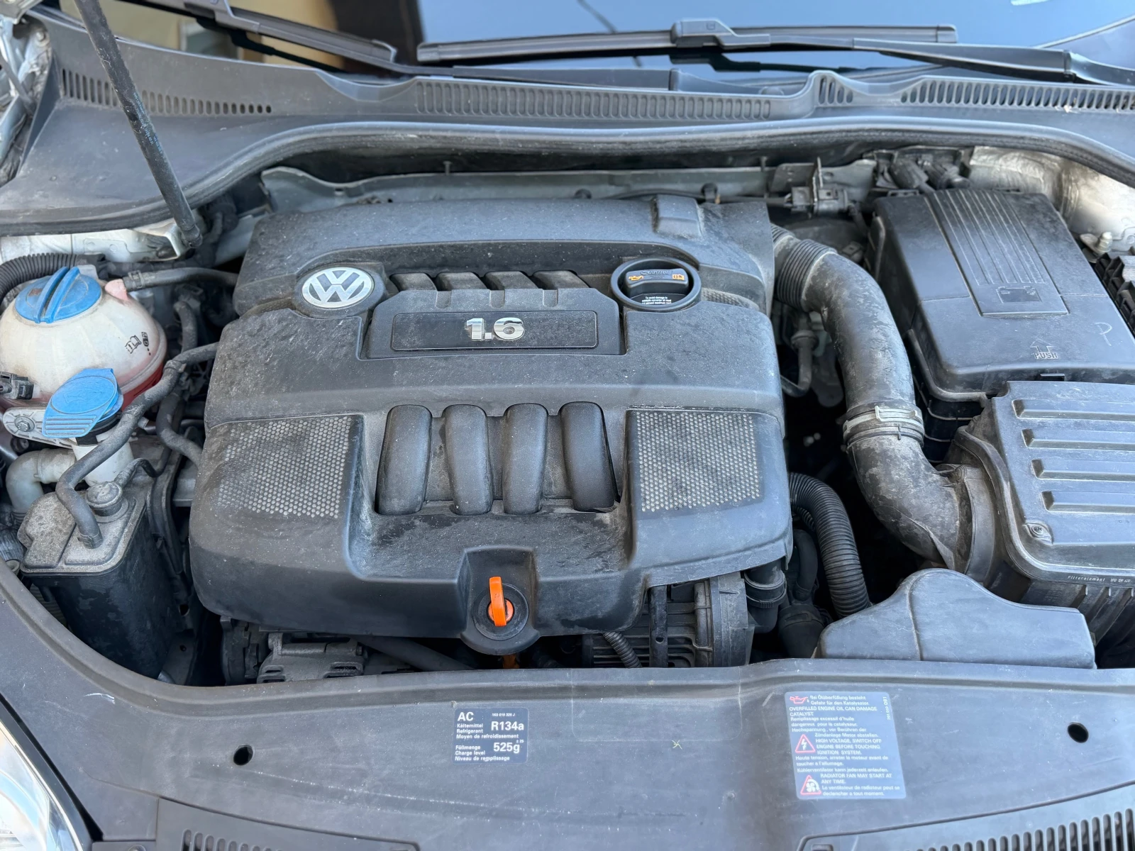 VW Golf = = 110 ХИЛЯДИ= = ИТАЛИЯ= = 1.6-102= = GOAL= = , снимка 8 - Автомобили и джипове - 54931339