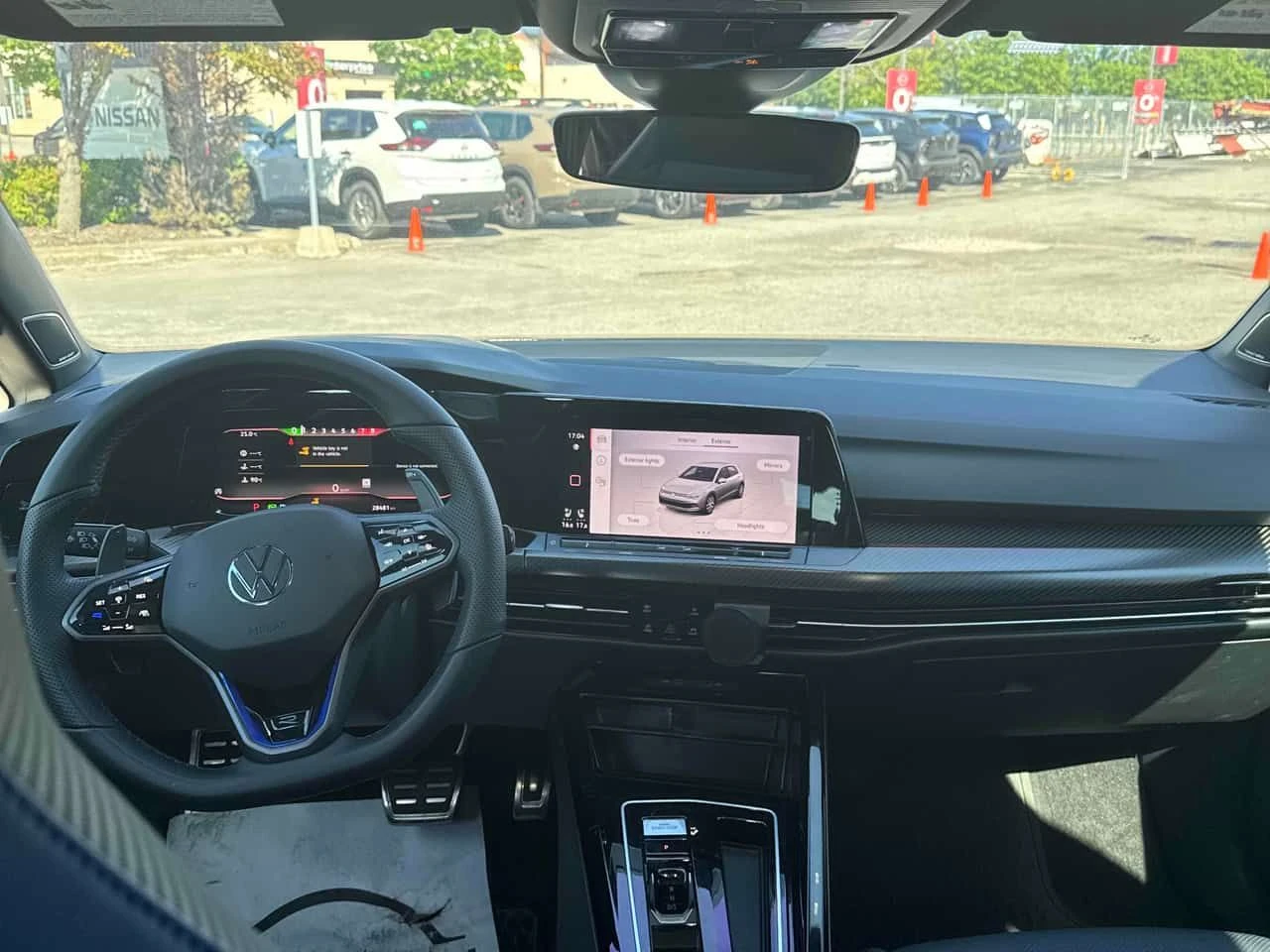 VW Golf * R* DSG* АВТОКРЕДИТ БЕЗ ПЪРВОНАЧАЛНА ВНОСКА* , снимка 8 - Автомобили и джипове - 55215964