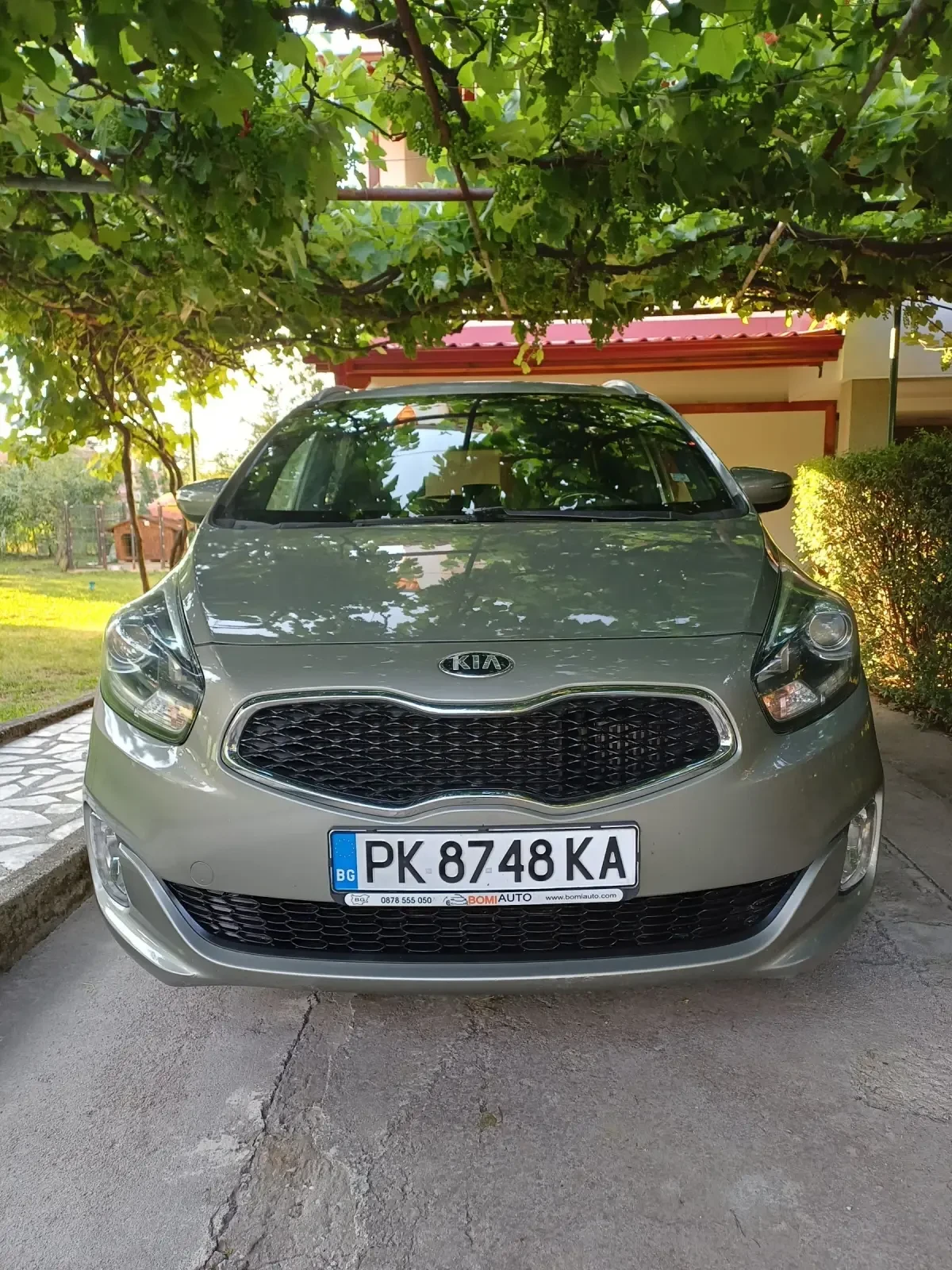 Kia Carens 1.7 136к.с. 7м., снимка 2 - Автомобили и джипове - 55268041