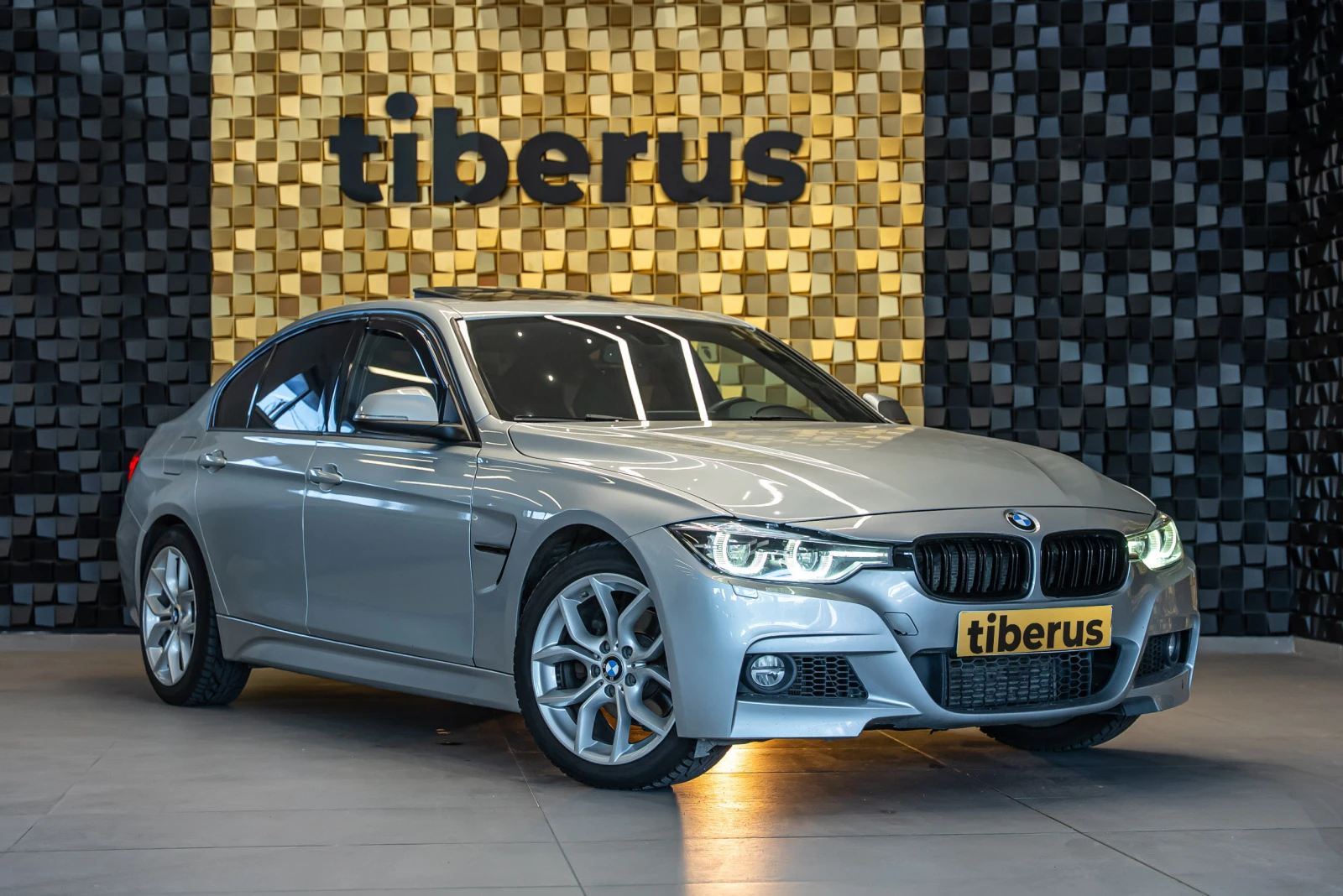 BMW 328 i xDrive
