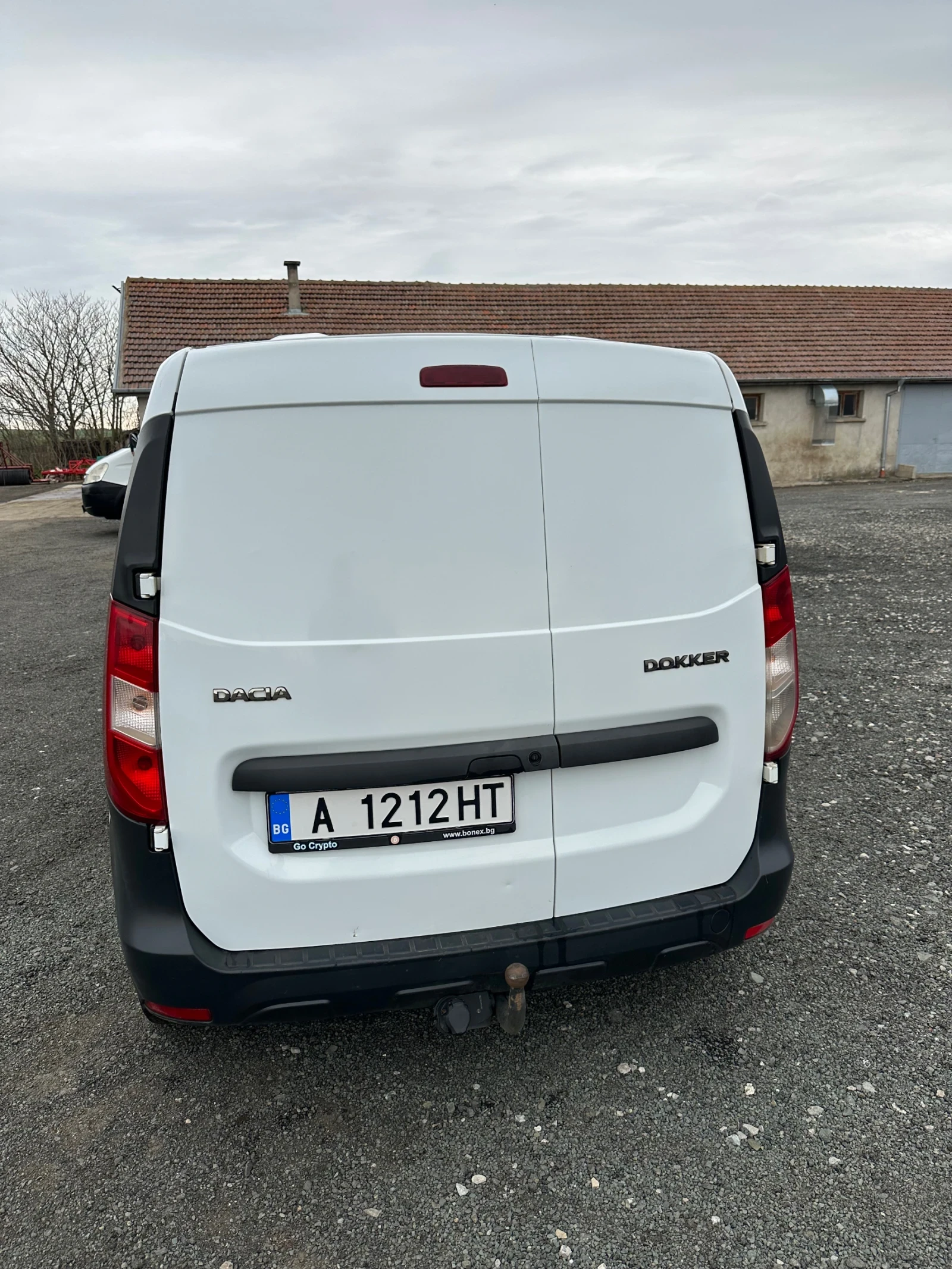 Dacia Dokker, снимка 3 - Автомобили и джипове - 55693886