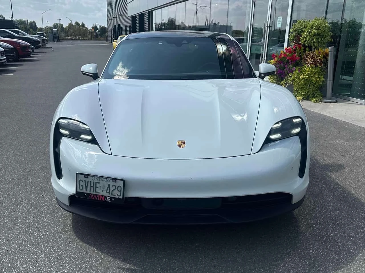 Porsche Taycan 4S  CARFAX, снимка 15 - Автомобили и джипове - 55752178