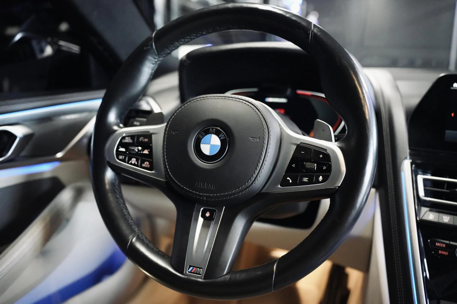 BMW 850 �* CARBON ROOF* H/K* SHADOW LINE* SOFT CLOSE*  | Mobile.bg � ����������� 9