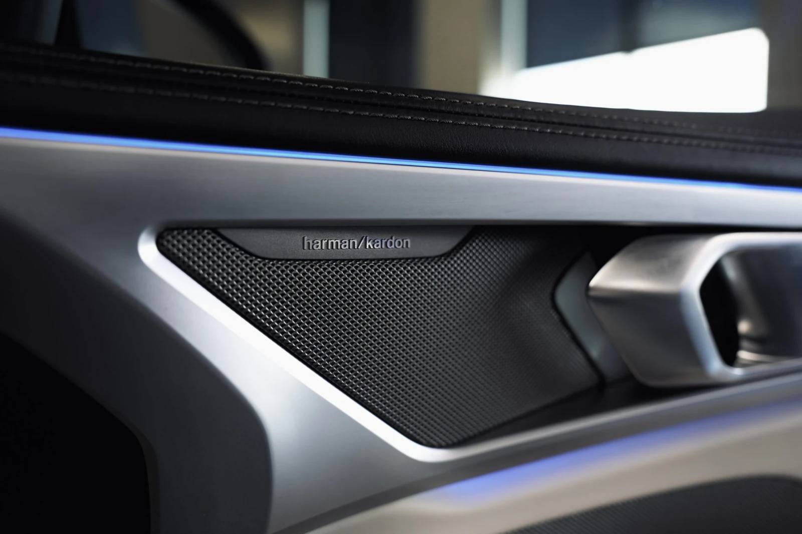 BMW 850 �* CARBON ROOF* H/K* SHADOW LINE* SOFT CLOSE*  | Mobile.bg � ����������� 16