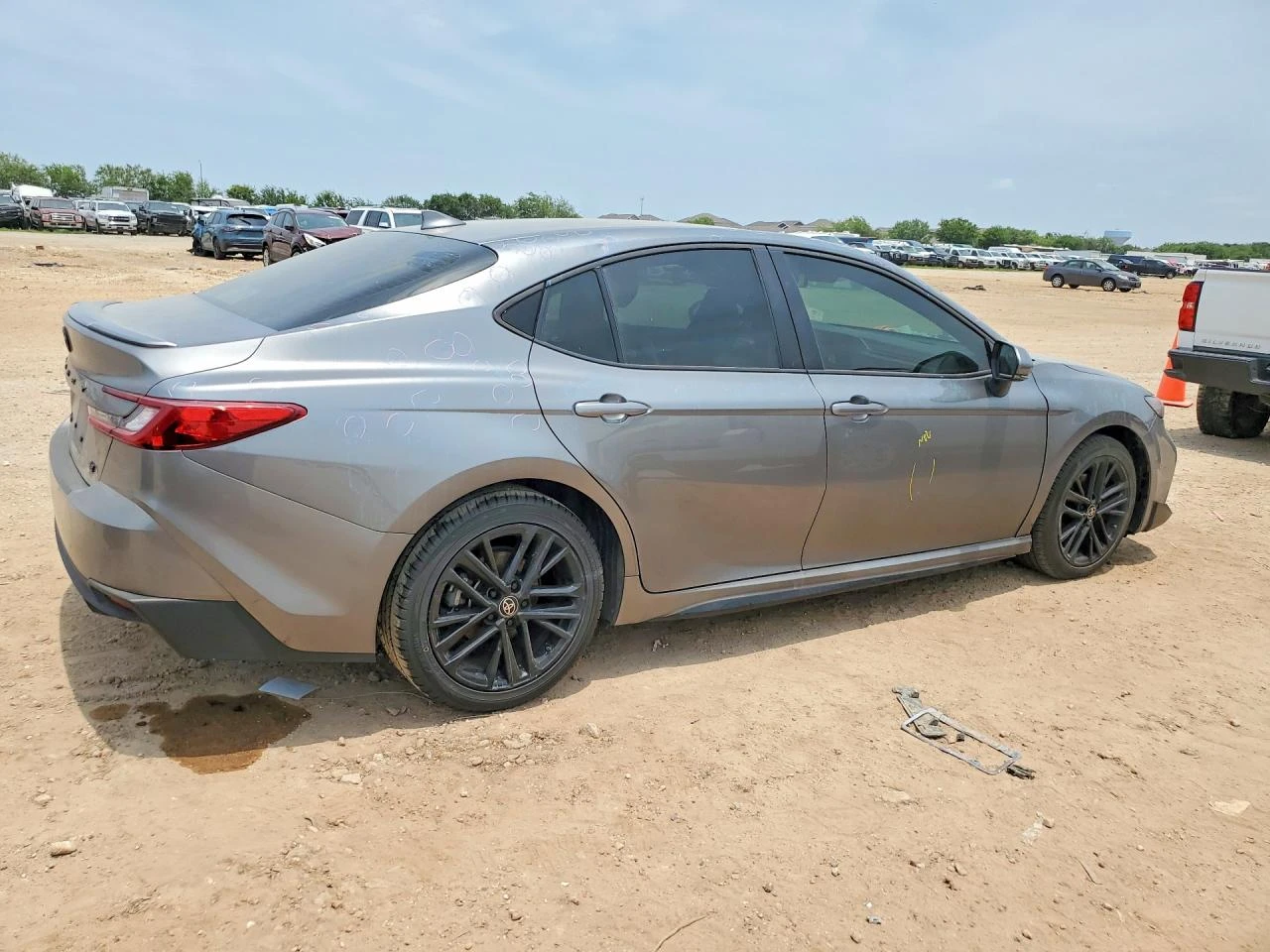 Toyota Camry 2.5l Se, снимка 3 - Автомобили и джипове - 56043614