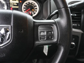 Dodge RAM 1500 2017* 4WD Crew Cab 140.5" Express* V8 HEMI, снимка 10