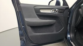 Volvo XC40 B4 Inscription, снимка 10